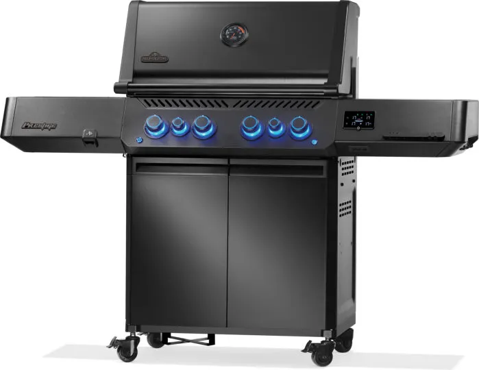 Moderner Gasgrill mit beleuchteten Bedienknöpfen, Seitenablagen, Thermometer und Stauraum.
